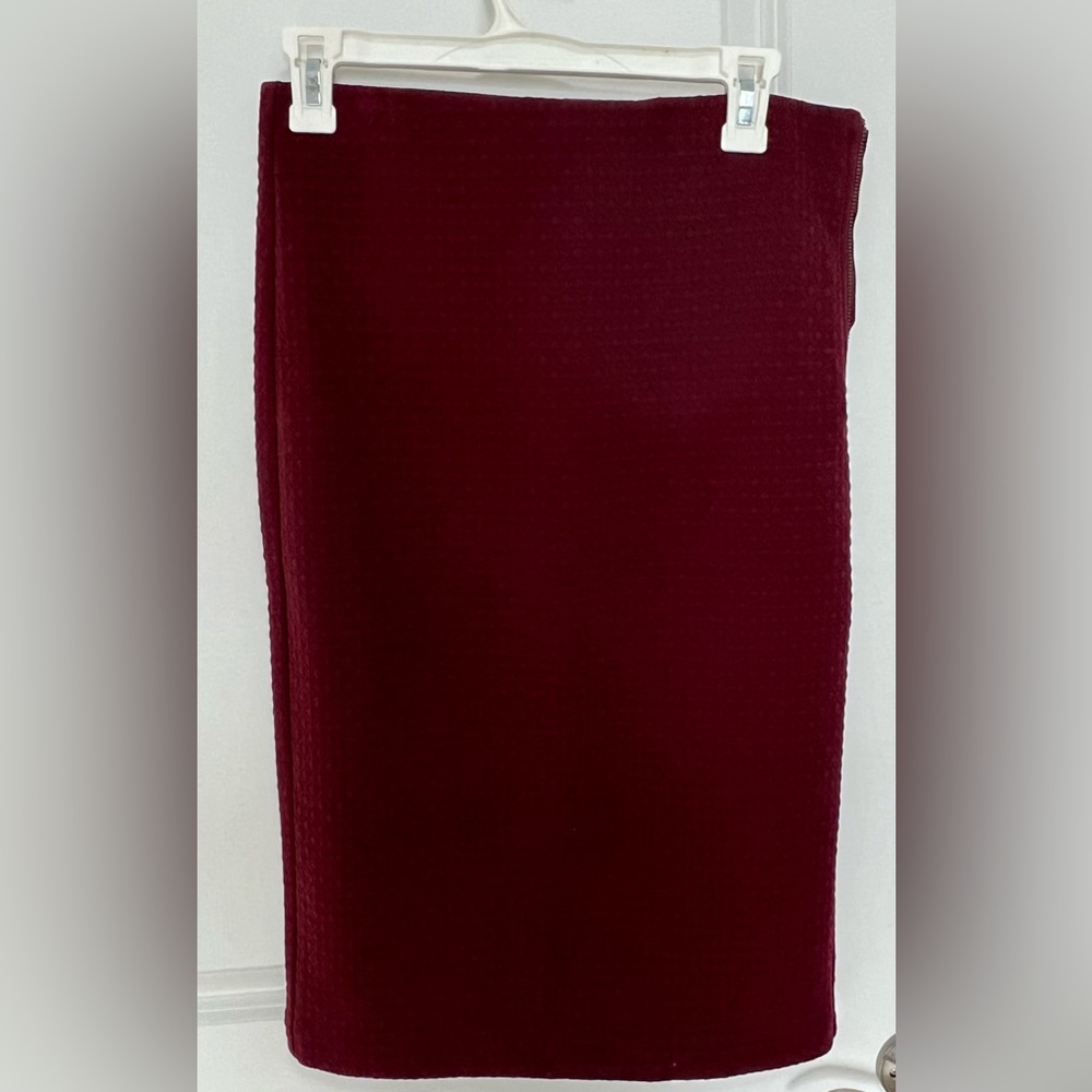 Loft woman’s pencil skirt